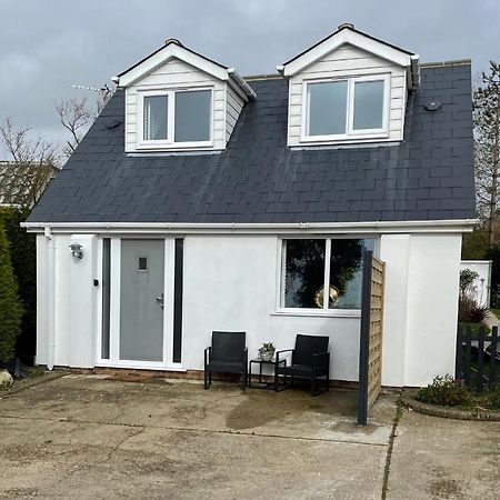 The Bolt Hole Hythe Panoramic Coast And Sea Views Villa ภายนอก รูปภาพ